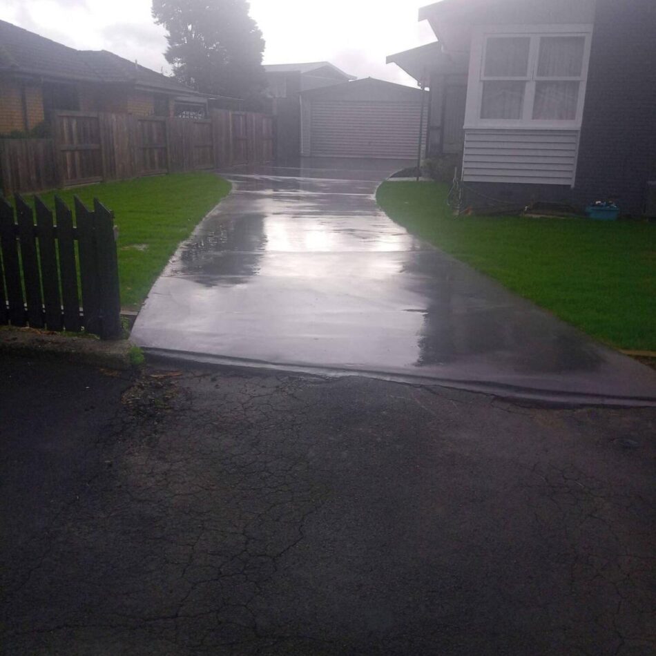 Concrete Driveways Hamilton: Get High-Quality Craftsmanship